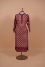 Red colored coimbatore cotton with Ghaspatti and phanda embroidery - Image 4