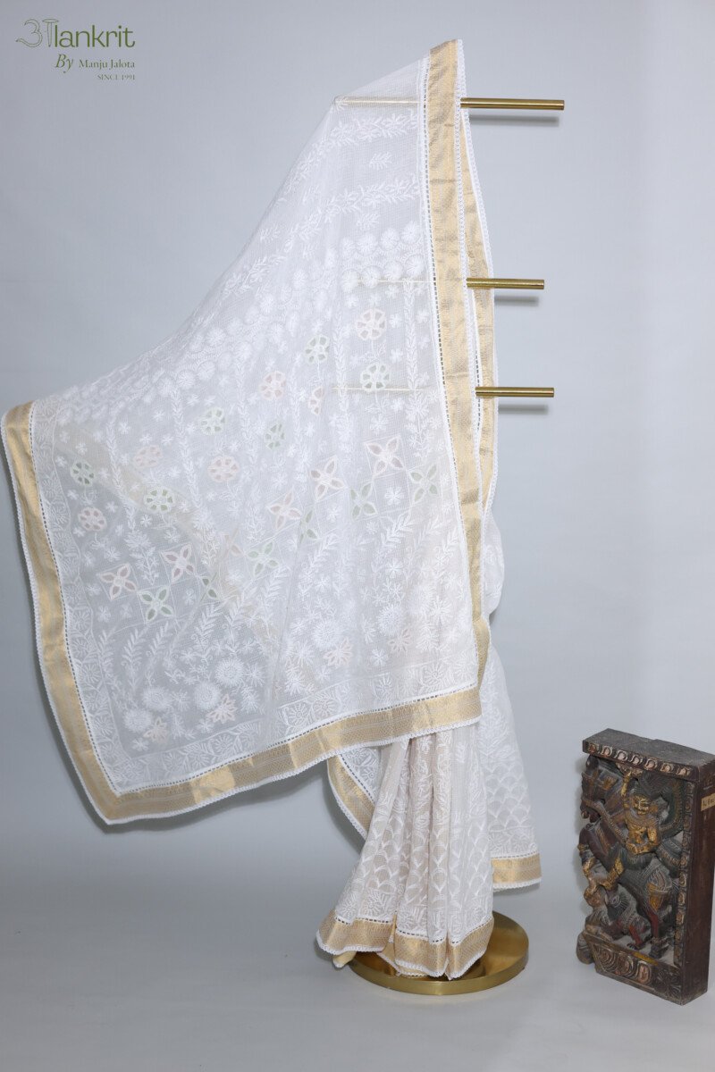 118A5203 Traditional Kerala Onam Cotton Saree with Golden Border - Image 1