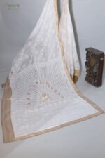 Traditional Kerala Onam Cotton Saree with Golden Border - Image 6